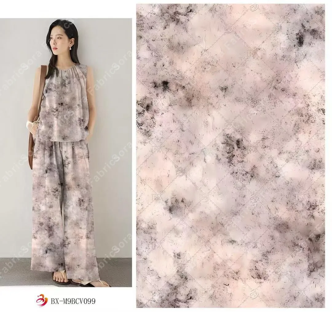 Dökümlü etek için pudra pembe suluboya rayon