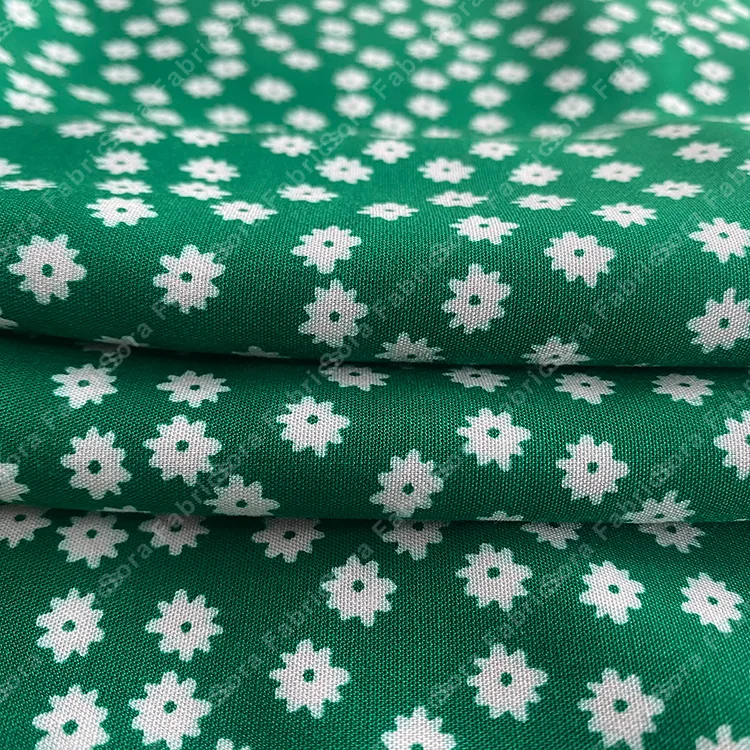 Tela rayon con margaritas geométricas para vestidos y pañoletas
