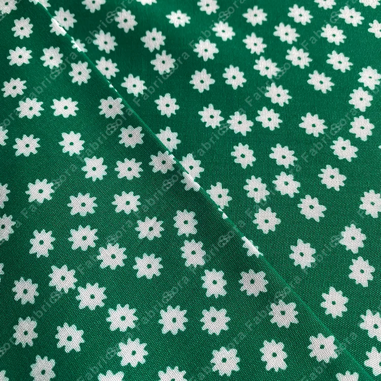 Rollo mayorista de tela rayon viscose mini margaritas con stock disponible